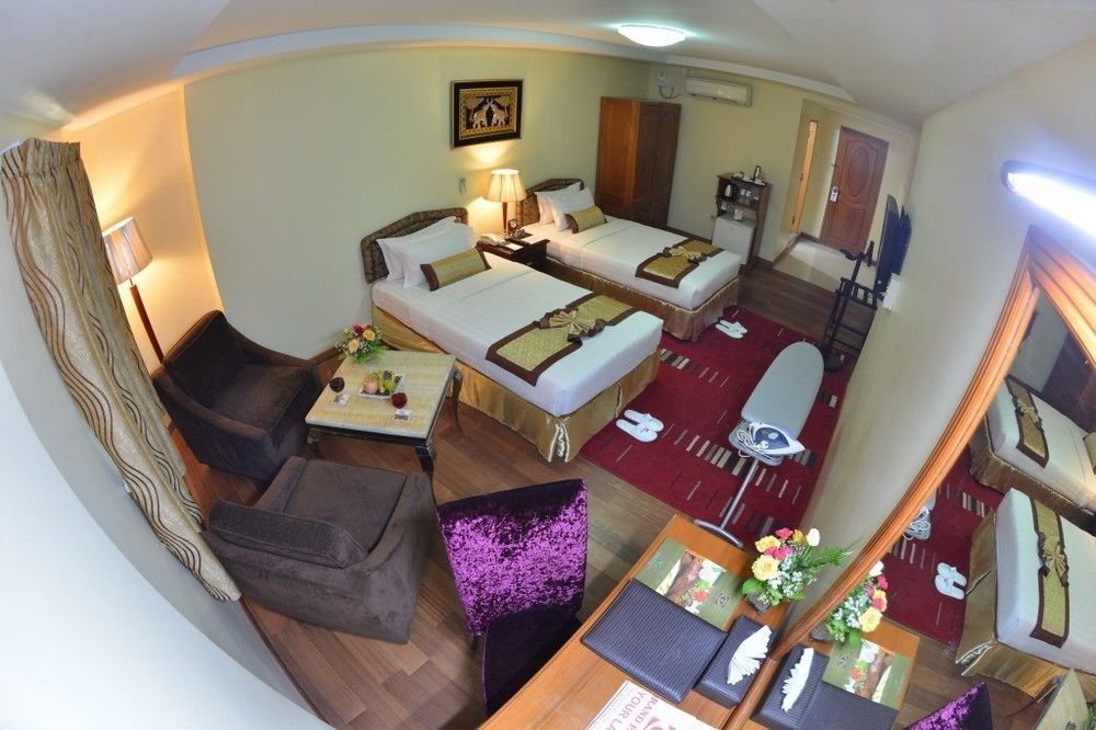 Grand Palace Hotel Yangon Dış mekan fotoğraf