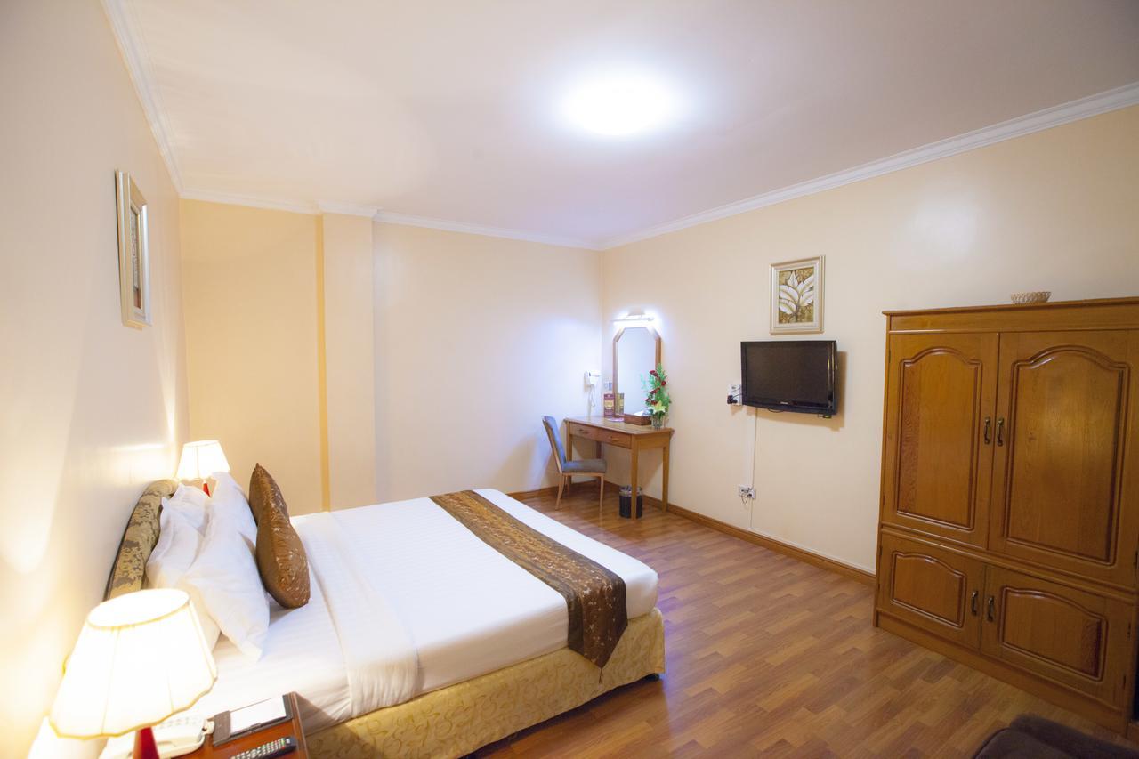 Grand Palace Hotel Yangon Dış mekan fotoğraf
