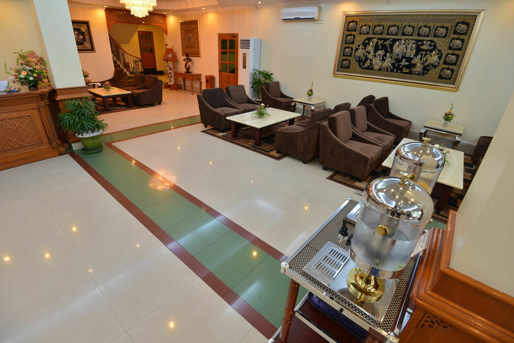 Grand Palace Hotel Yangon Dış mekan fotoğraf